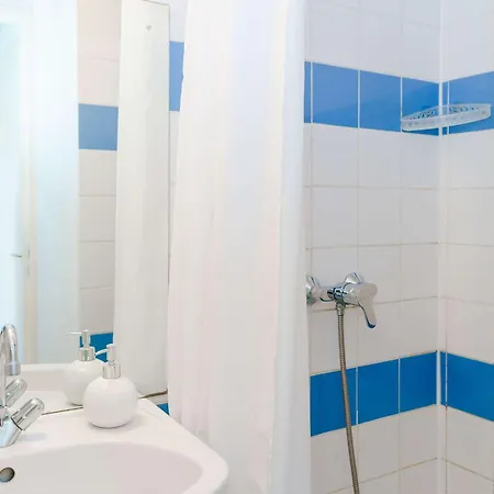 Villa 3 Pieces Avec Piscine, Terrasse Et Parking Prive - 4 Personnes, Animaux Acceptes - Fr-1-409-20