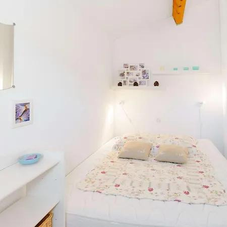 Villa 3 Pieces Avec Piscine, Terrasse Et Parking Prive - 4 Personnes, Animaux Acceptes - Fr-1-409-20 Gruissan